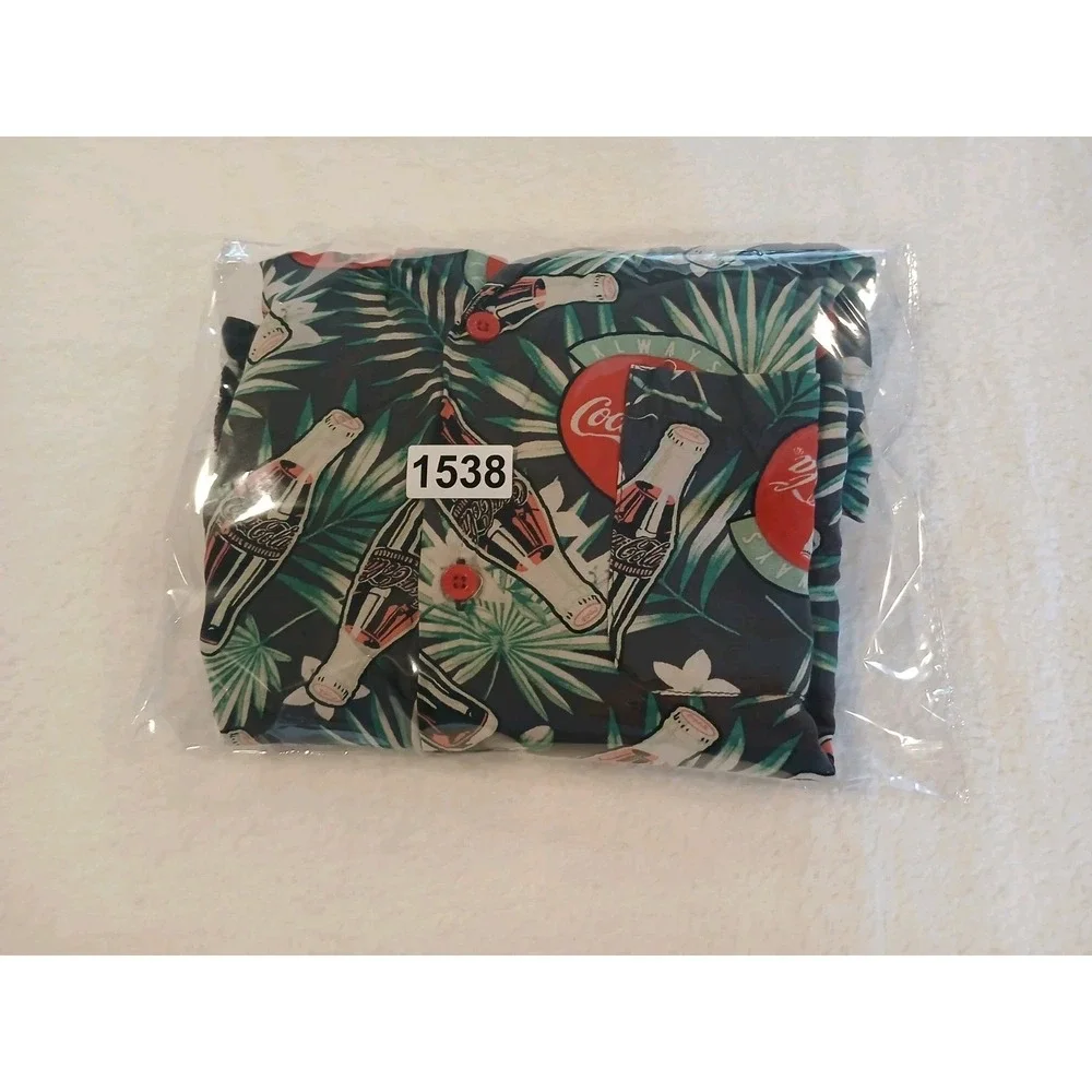 COCA COLA Hawaiian Shirt Men's‎ M Multicolor Rayon
